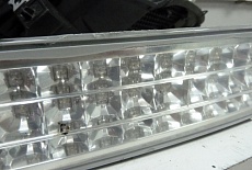 Замена светодиодов и устранение запотевания неоригинального заднего фонаря для автомобиля Nissan Cube